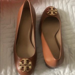Brand NEW Tory Burch pumps